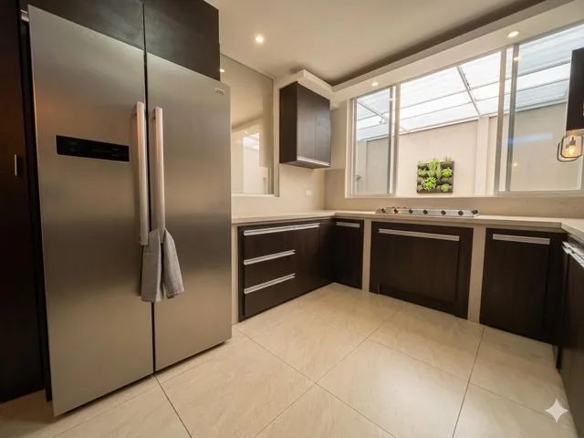 2 Casas en un Mismo Terreno Una Inversión Inteligente — imagen 2