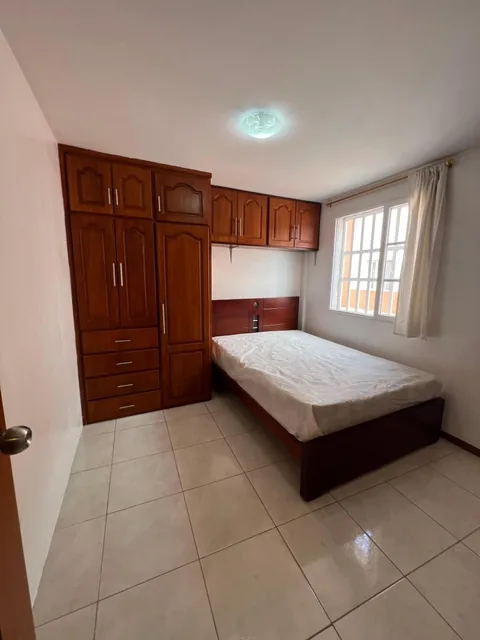 Venta - de - Casa - 151 m² - en - Llano Grande — imagen 3