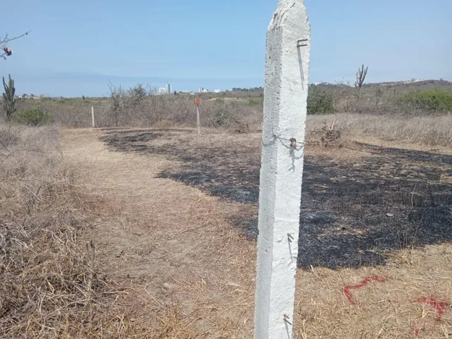 Vendo Solar de 250 m² en Punta Blanca Frente a Entrada 5 — imagen 3
