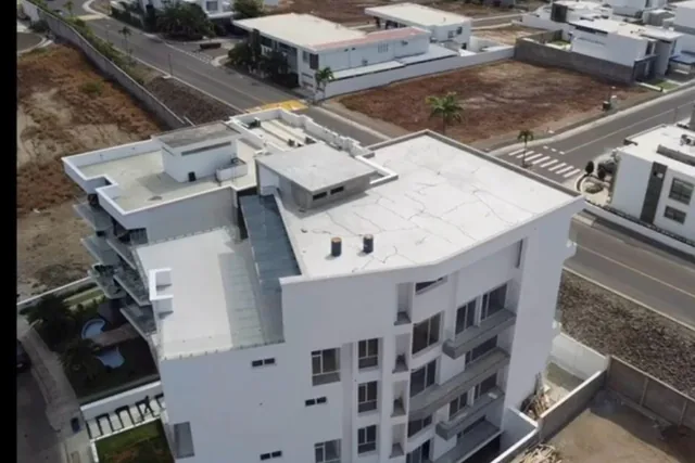 Venta Departamento Duplex en La Urbanizacion Ciudad del Mar - Manta, Manabí — imagen 2
