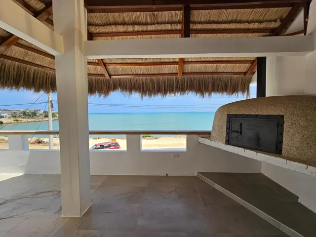 Se Vende Hermosa Casa con Vista Al Mar Unica a Precio Reducido en Salinas — imagen 2