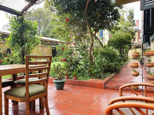 Amplia Casa en Venta Ideal Para Oficinas Sector Comercial en Quito La Mariscal — imagen 2