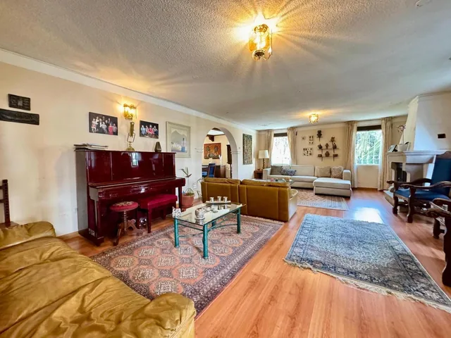 Venta Casa y Terreno 1.321 m² Union Nacional / Centro Norte Quito — imagen 3