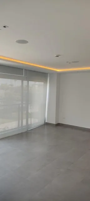 Isla Mocolí Vendo Moderno Departamento de Estreno con Ascensor, Guayas — imagen 4