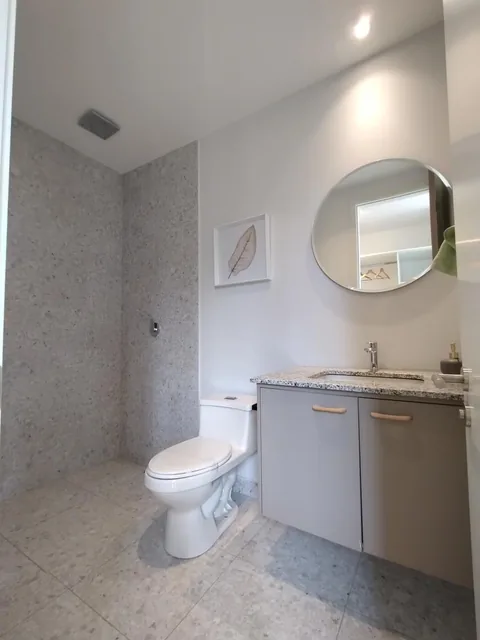 Venta Departamento con Vista 2 Dorm. y Balcón - Cumbayá — imagen 3