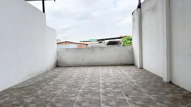 Casa Rentera en Venta en Centro - Sur, Guayas — imagen 2