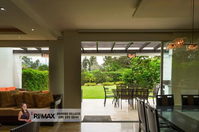 Casa Independiente con Amplio Jardín Sector Rancho San Francisco — imagen 3
