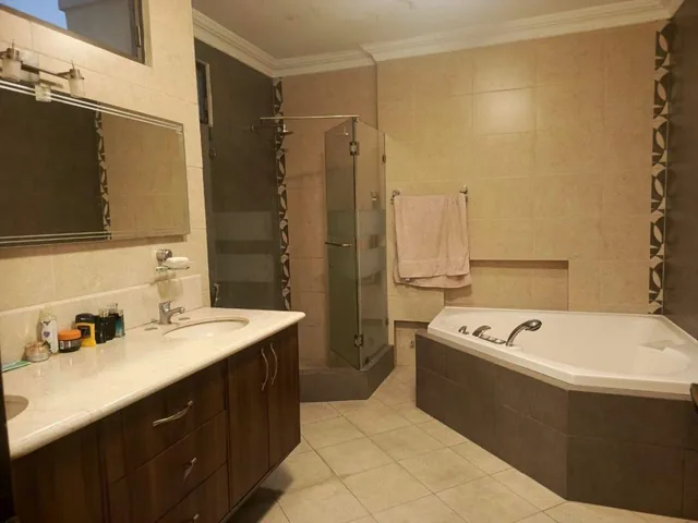 Venta de Casa en Urb. Río Lindo Km 6 La Puntilla Samborondón, Guayas — imagen 2