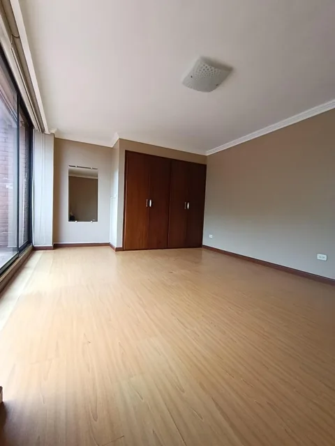 Vendo Expectacular Departamento3 Dorm. con Terraza 85 m² Parqueos 2 — imagen 2