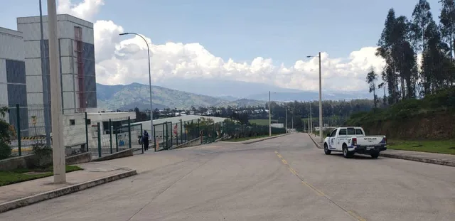 Terreno Industrial en Pifo 3769 m² Alto Impacto — imagen 3
