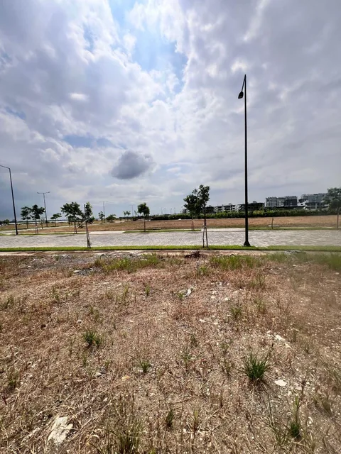 En Venta Lindo Terreno Esquinero Al Canal en “moriah” Isla Mocoli ", Samborondon Km. 6 - 600 m², Guayas — imagen 4