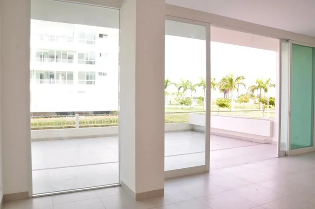 Mocoli Blue Bay Planta Baja Departamento Vista Al Lago de Venta. Guayas — imagen 4