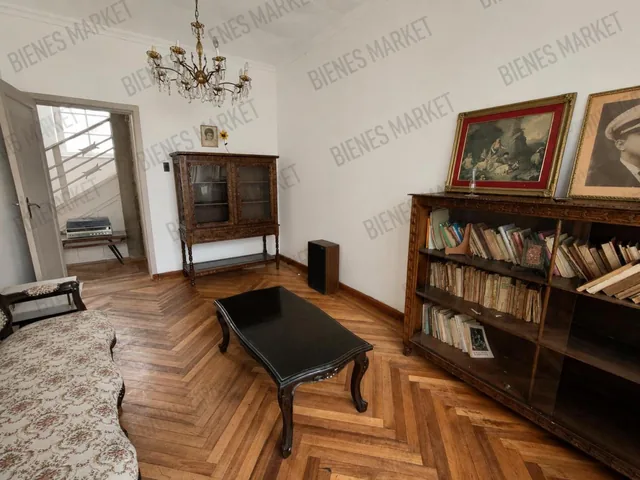 Casa de Venta Para Sector Comercial en La Floresta Considerada Patrimonio Nacional — imagen 4