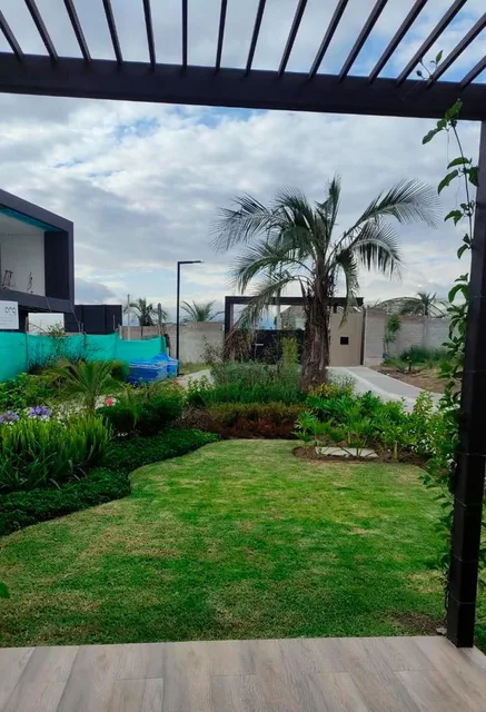 Puembo: Lote de 630 m² Cos 50 - 100%. Piscina, Bbq. Excelente Entorno — imagen 4