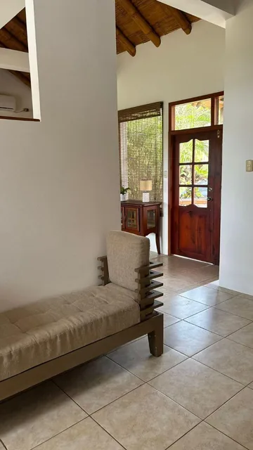 Casa en Venta en Olón Esquinera Amoblada con Vista Al Mar — imagen 5