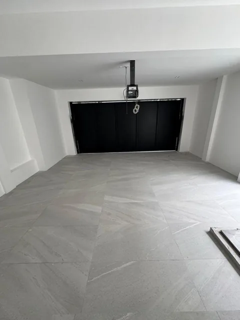 Estrene Casa en Mocoli con 5 Habitaciones en Venta en Samborondón, 542 m², Guayas — imagen 2