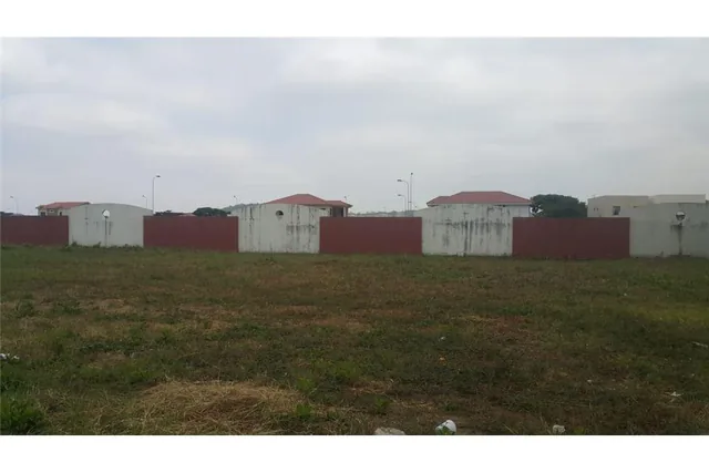 Terreno Comercial en Venta en Av Leon Febres Cordero - Mae Recalde, Guayas — imagen 3