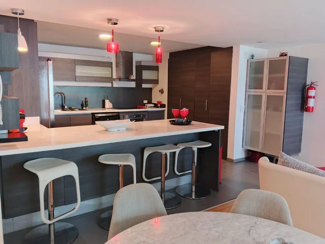 Vendo Hermoso Duplex con Jardín Privado, en Sector Quiteño Libre — imagen 4
