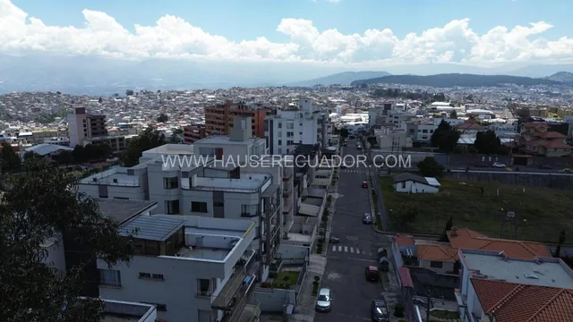 Terreno de 720 m² en Santa Lucia Norte, Dentro de Urbanización con Seguridad 24 Horas — imagen 2