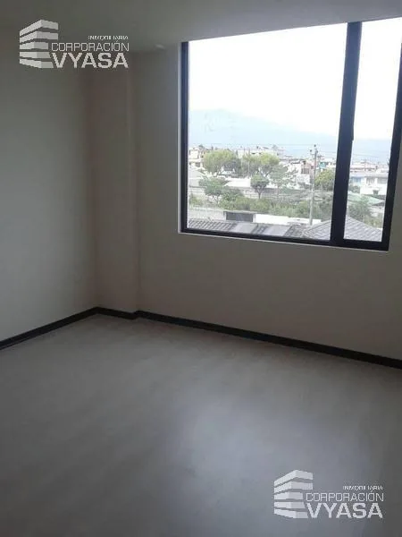 Carcelén - Colegio Americano Hermoso Departamento en Venta de 82 m² — imagen 2