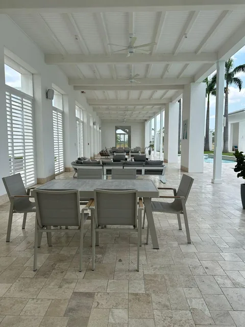 En Venta Terreno Al Lago, en Samborondon Km 8.5 Urbanizacion Parques de Batán, Terrenos Desde 630 m², Guayas — imagen 2