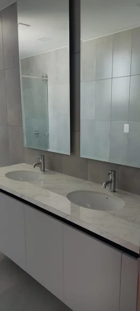 Isla Mocoli Vendo Moderno Departamento de Estreno con Ascensor, Guayas — imagen 3