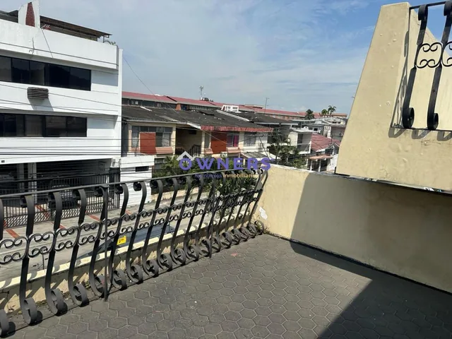 Casa en Venta Esquinera 6 Dormt 670 m² en Urdesa (Jlr), Guayas — imagen 3