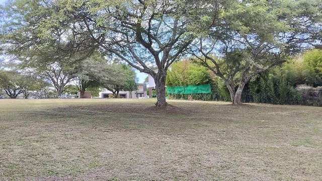 Re/max Futuro Vende Hermoso Terreno de 1.511 m² Urbanización Santa Inés Cumbaya — imagen 5