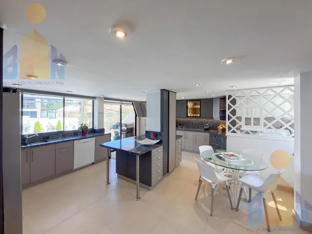 Casa en Venta (Miravalle / Cumbayá) — imagen 3