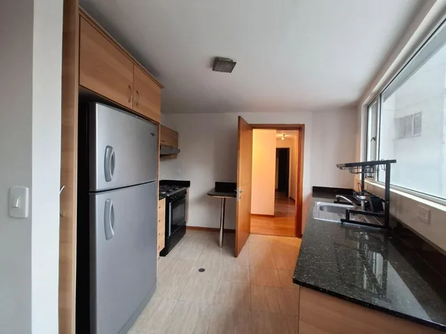Venta Departamento Amoblado. La Carolina — imagen 2