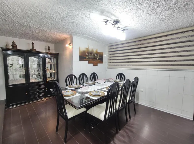 Casa Esquinera en Venta con 2 Departamentos Ideal Para Construir Locales Comerciales — imagen 2