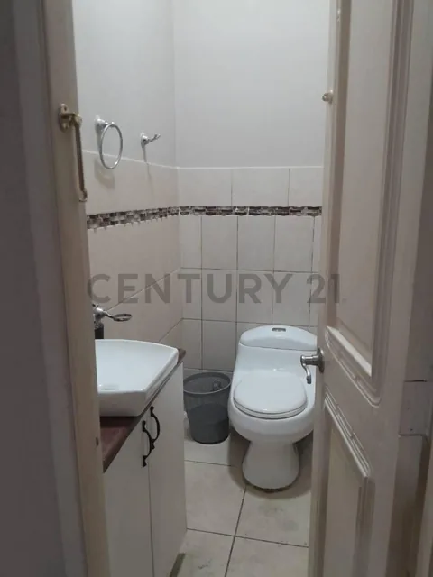 Venta de Casa "Duo" Urb. Cataluña - Via a Salitre, Guayas — imagen 3