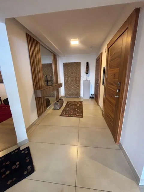 Vendo Departamento Remodelado en Gonzalez Suarez — imagen 2