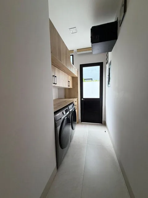 De Lujo Casa Al Lago en Venta - Isla Mocoli, Guayas — imagen 3
