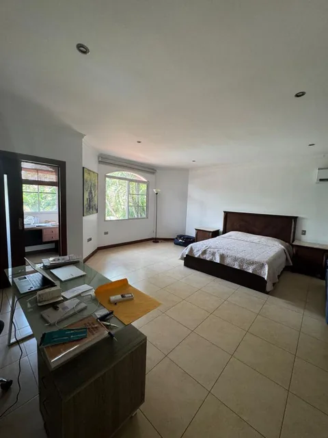 Samborondón Km 1.5 Urbanización Isla Sol Casa en Venta, Guayas — imagen 2