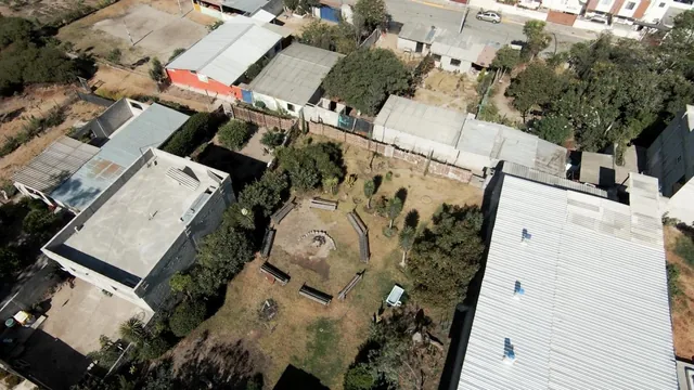 Terreno 300 m² Norte de Quito, Urb. Mastodontes — imagen 2