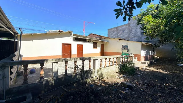 Casa en Venta con Amplio Terreno en Cotacachi, Imbabura — imagen 5