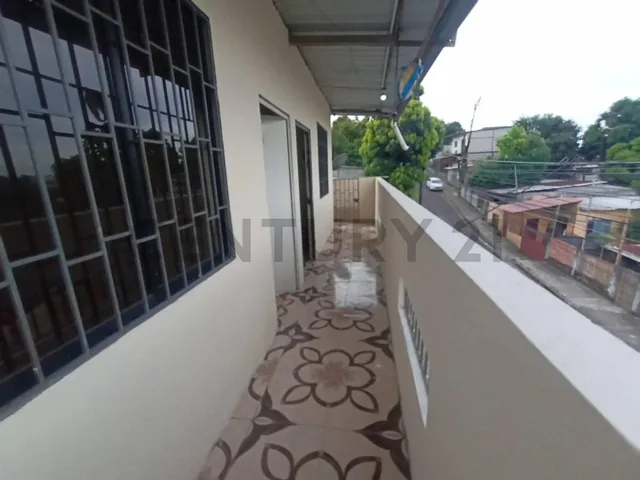Vendo Casa Rentera Coop. Juan Montalvo 7 Departamentos 1% Rentabilidad, Guayas — imagen 2