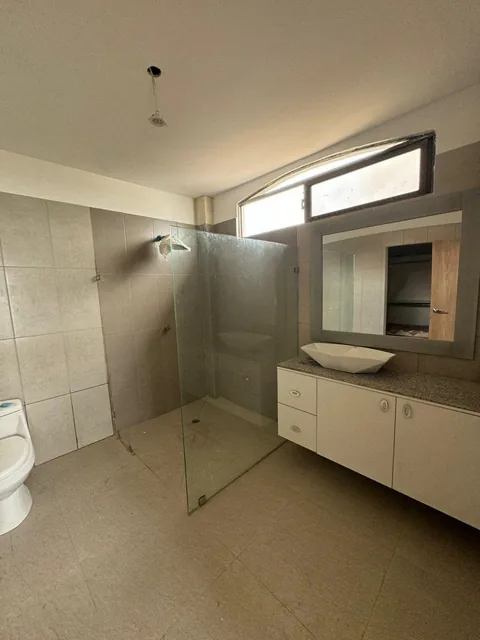 Km 1 Vista Al Rio Villa Remodelada 512 Gterreno 600 Cons 5 Dorm., Guayas — imagen 2