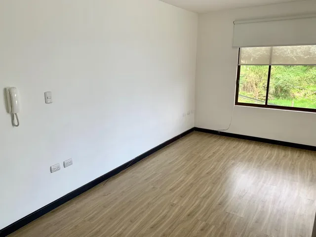 Casa 4 Dorm., Urbanización Misicata, Azuay — imagen 3