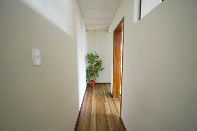 Vendo Casa, Sector Las Casas Bajo, 2 Departamentos, 1 Suite. Provincia de Pichincha — imagen 3