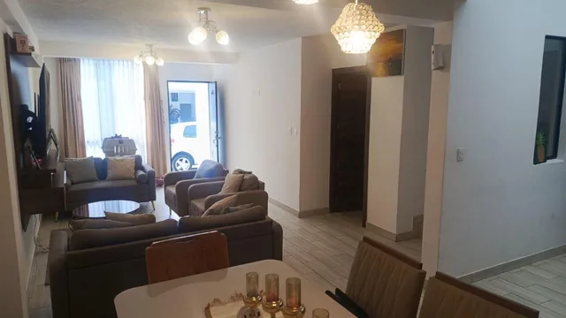Venta Casa 3d Llano Grande Cerca Al Portal — imagen 2