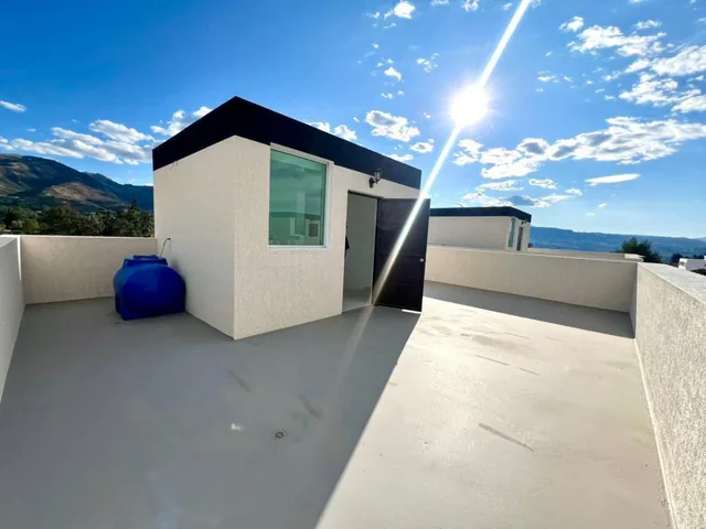 Mv - Tumbaco, Sector La Morita, en Venta Casa 4d 170 m² con Jardin 60 m², Terraza 53 m² — imagen 2