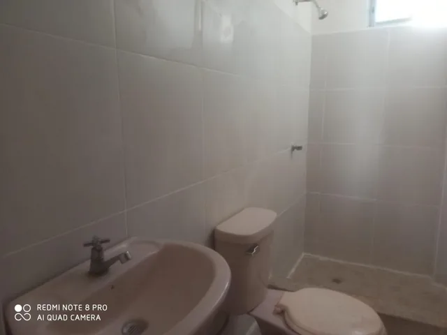 Venta de Casa en Urbanizacion Zona Norte Manta Fv, Manabí — imagen 5