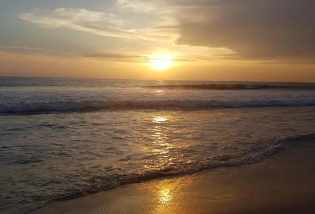 En Venta Terreno Esquinero en Punta Carnero, Salinas a Media Cuadra de La Playa — imagen 2