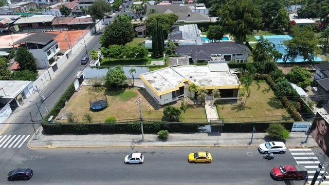 Casa de Venta en Portoviejo Av Reales Tamarindos H/m, Manabí — imagen 5