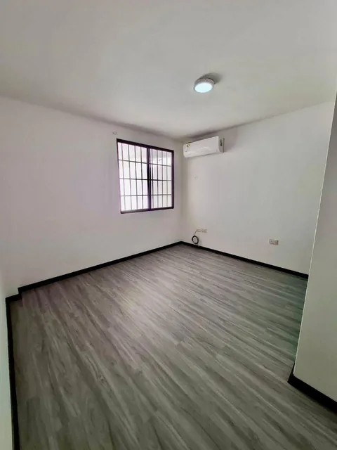 3. - Ceibos Norte Vendo Exclusiva Casa en Urb. Privada con Club Social, Guayas — imagen 2