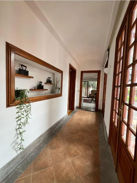 Vendo - Rento Hermosa Casa con Piscina, Urbanización La Viña, Dorm. en Planta Baja! — imagen 4