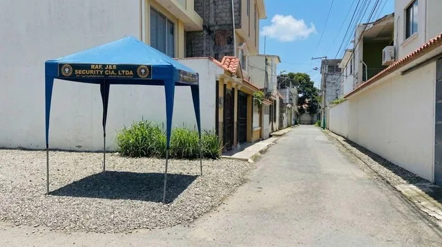 Terreno en Venta en Urbanizacion Las Crucitas, El Oro — imagen 2