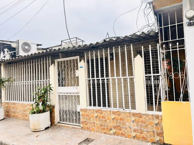 Venta Casa Totalmente Remodelada en Sauces 5/norte Guayaquil Jp, Guayas — imagen 3